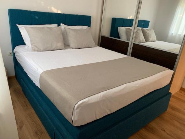 Neea Apartments เมดูลิน ภายนอก รูปภาพ